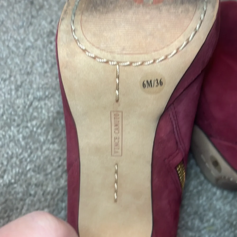 Vince Camuto red suede bootie heels size 6